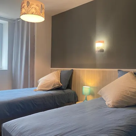 4 Etoiles - La Maison De Paul Coussergues