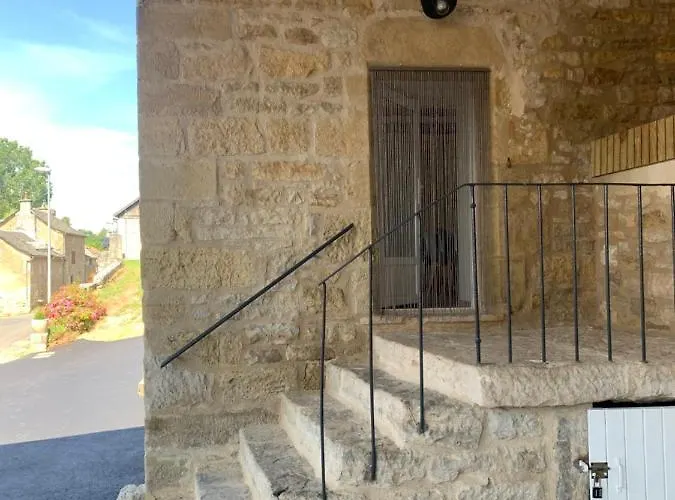 4 Etoiles - La Maison De Paul Semesterbostad Coussergues