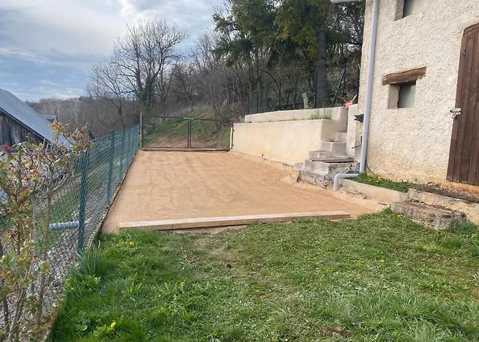 Дом отдыха 4 Etoiles - La Maison De Paul Coussergues